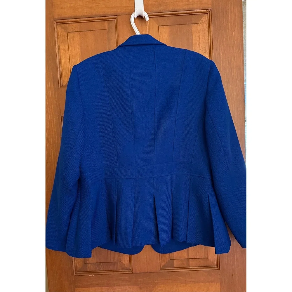 emily womens